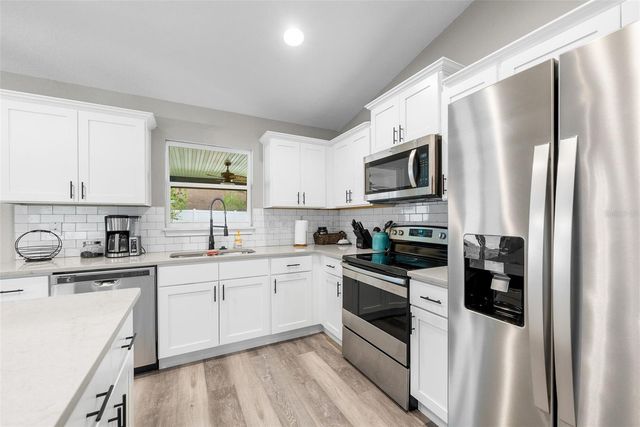 6771 CHERRY ROAD, Ocala, FL 34472