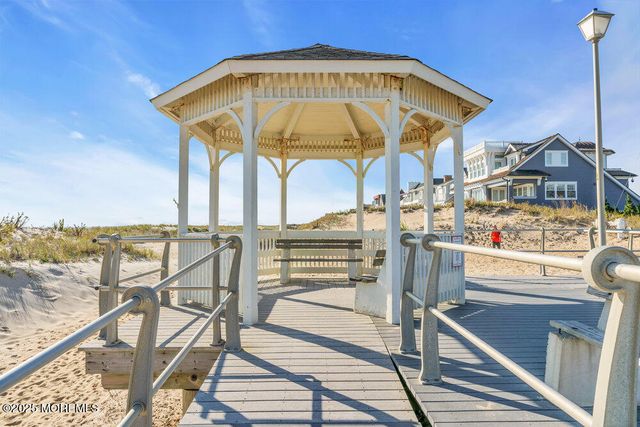 102 Baltimore Boulevard, Sea Girt, NJ 08750