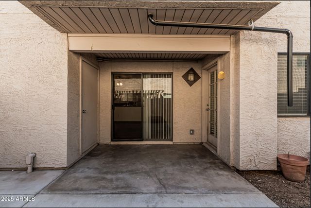 1065 W 1ST Street 102, Tempe, AZ 85281