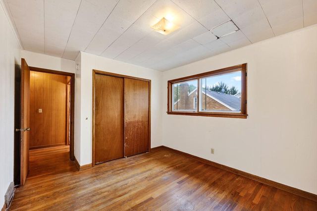 614 Emerson Street, Madison, WI 53715