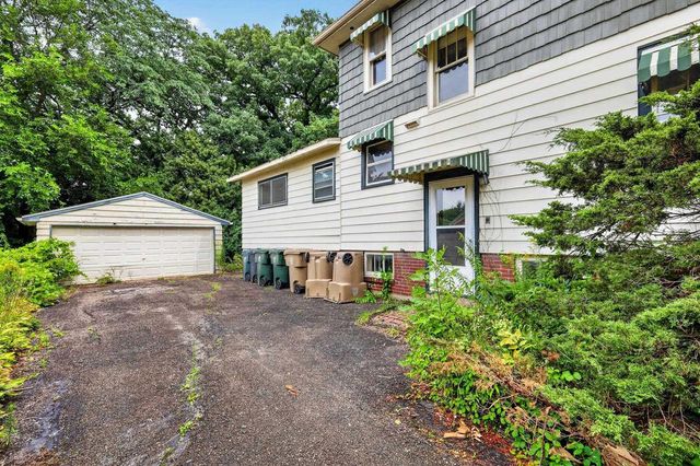 614 Emerson Street, Madison, WI 53715