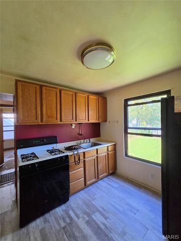 3224 Rex Avenue, Breckenridge Hills, MO 63114