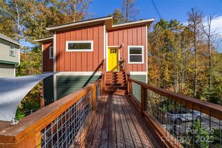 12 Crestwood Lane, Candler, NC 28715