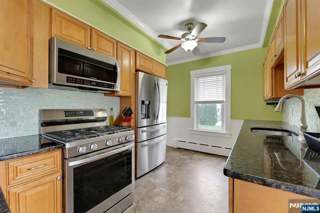 160 Clinton Avenue, Hillsdale, NJ 07642