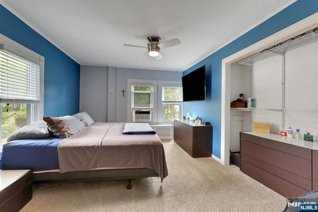 160 Clinton Avenue, Hillsdale, NJ 07642