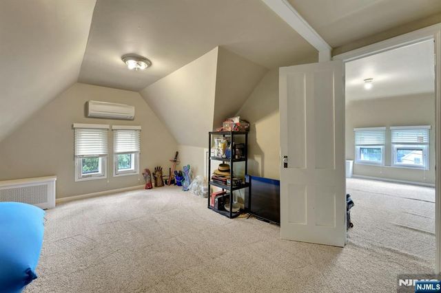 160 Clinton Avenue, Hillsdale, NJ 07642