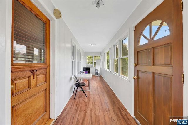 160 Clinton Avenue, Hillsdale, NJ 07642