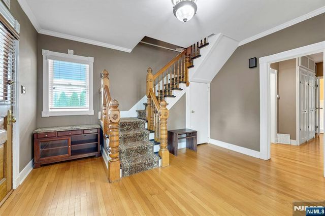 160 Clinton Avenue, Hillsdale, NJ 07642