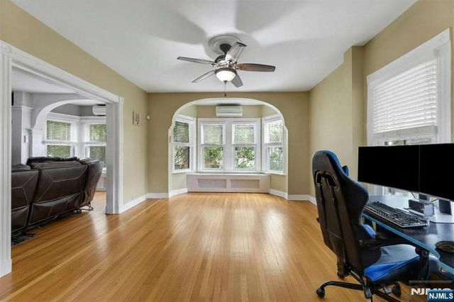 160 Clinton Avenue, Hillsdale, NJ 07642