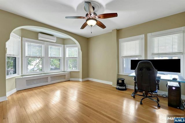 160 Clinton Avenue, Hillsdale, NJ 07642
