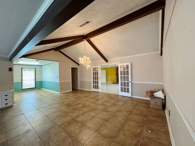 305 Snead Street, Berwick, LA 70342