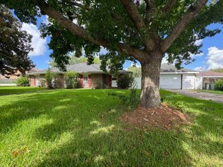 305 Snead Street, Berwick, LA 70342