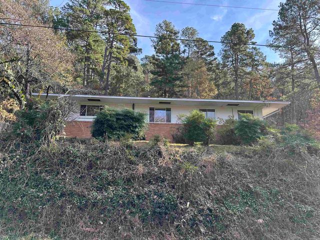 310 Ramble St Street, Hot Springs, AR 71901