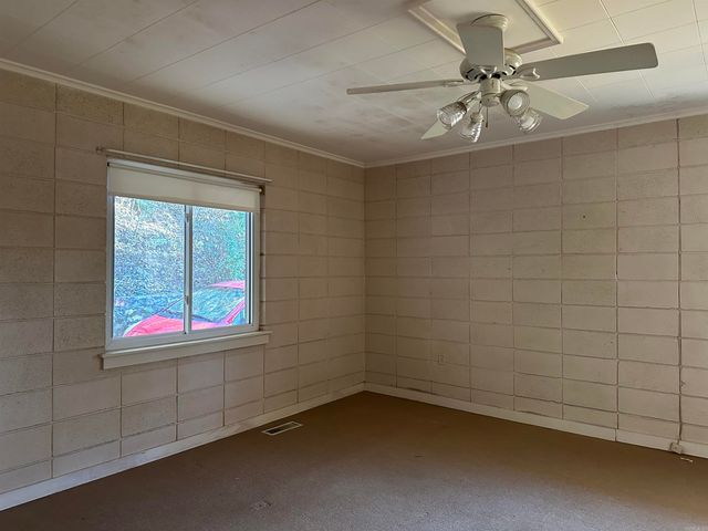 310 Ramble St Street, Hot Springs, AR 71901