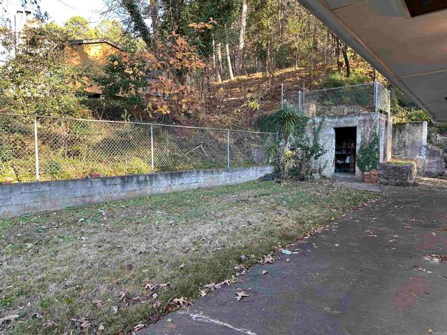 310 Ramble St Street, Hot Springs, AR 71901