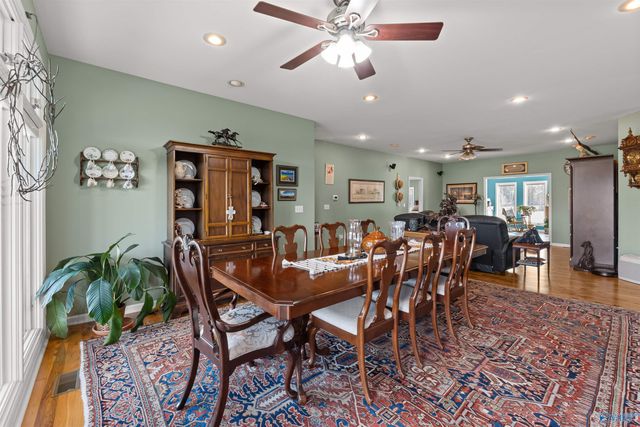 640 County Road 112, Scottsboro, AL 35769