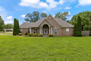 23 Balee Dr, Ethridge, TN 38456