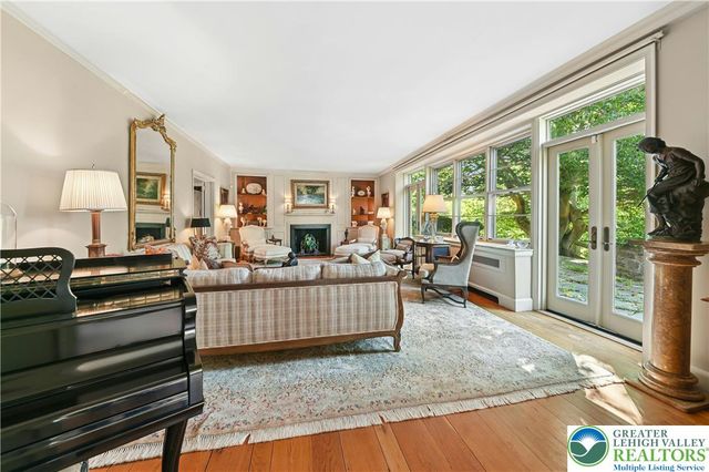 1194 Street Road, Buckingham, PA 18938