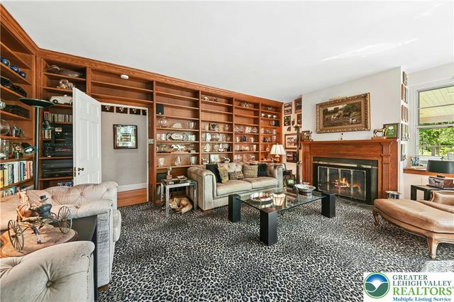 1194 Street Road, Buckingham, PA 18938