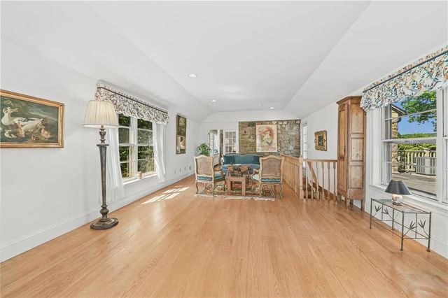 1194 Street Road, Buckingham, PA 18938