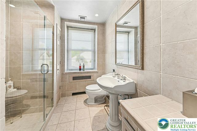1194 Street Road, Buckingham, PA 18938