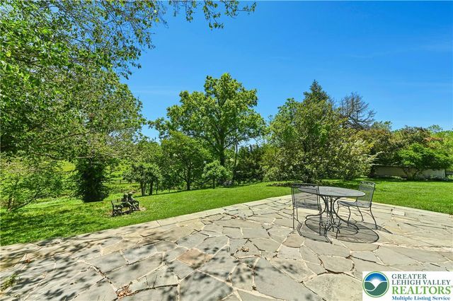 1194 Street Road, Buckingham, PA 18938