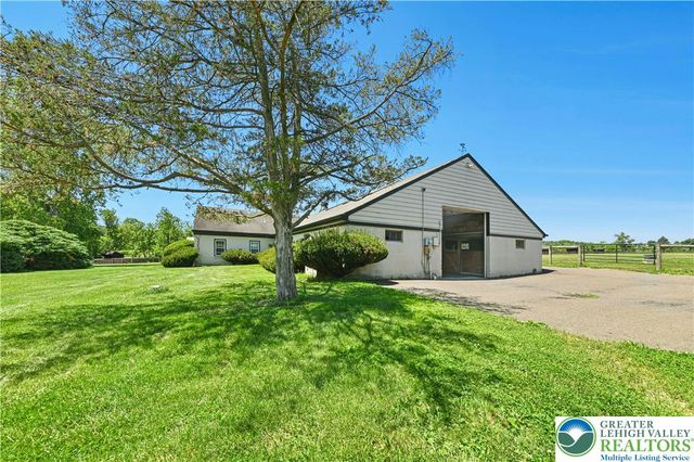 1194 Street Road, Buckingham, PA 18938