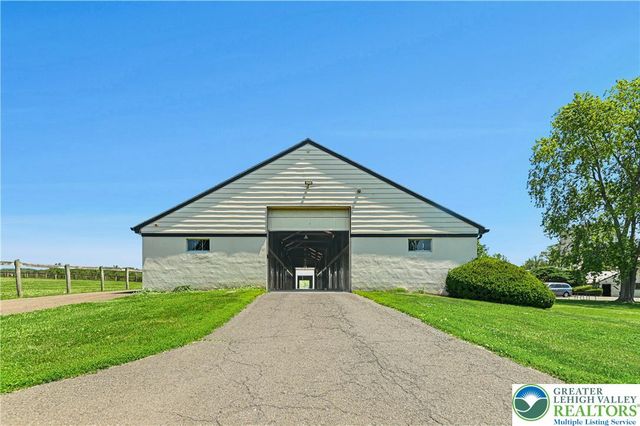 1194 Street Road, Buckingham, PA 18938
