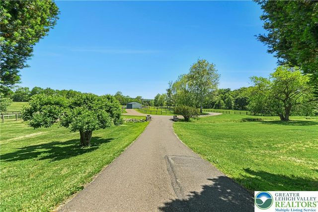 1194 Street Road, Buckingham, PA 18938