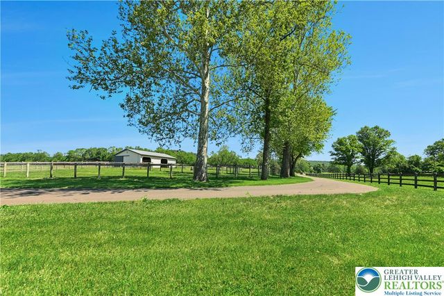1194 Street Road, Buckingham, PA 18938