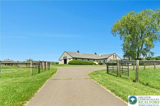 1194 Street Road, Buckingham, PA 18938