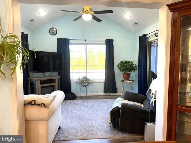 24266 FOX RUN, Seaford, DE 19973