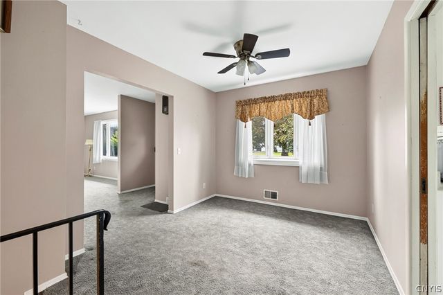 414 Elmgrove Rd, Greece, NY 14606