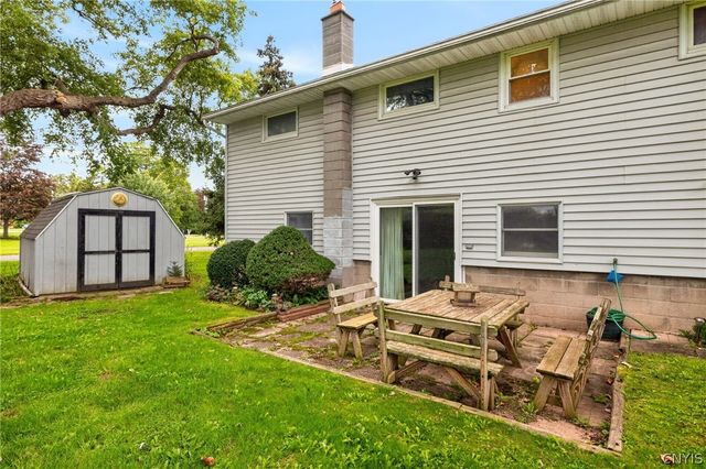 414 Elmgrove Rd, Greece, NY 14606