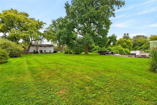 414 Elmgrove Rd, Greece, NY 14606