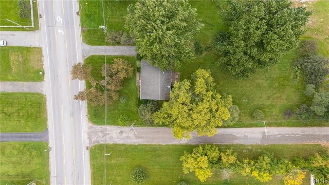 414 Elmgrove Rd, Greece, NY 14606