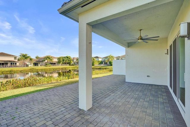 9623 Brook Isles Avenue, Delray Beach, FL 33446