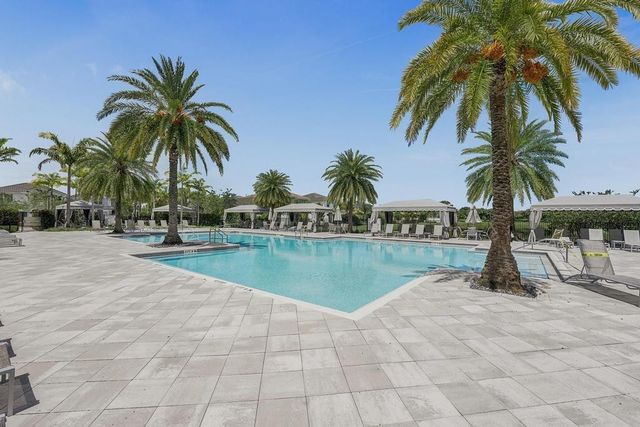 9623 Brook Isles Avenue, Delray Beach, FL 33446