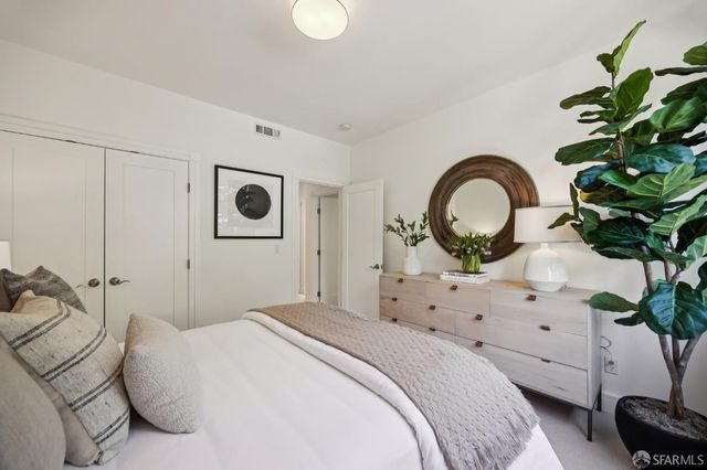694 De Haro Street B, San Francisco, CA 94107