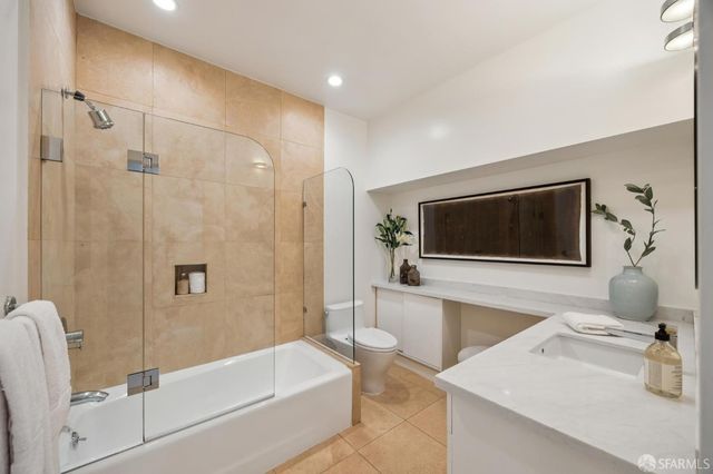 694 De Haro Street B, San Francisco, CA 94107