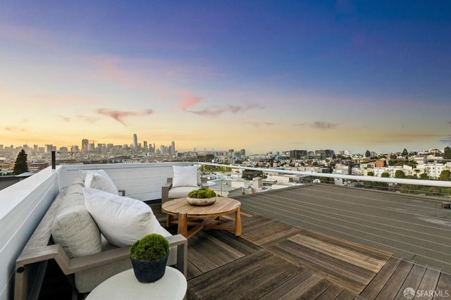 694 De Haro Street B, San Francisco, CA 94107