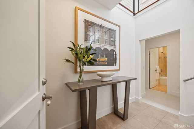 694 De Haro Street B, San Francisco, CA 94107