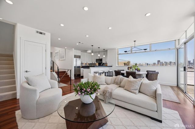 694 De Haro Street B, San Francisco, CA 94107