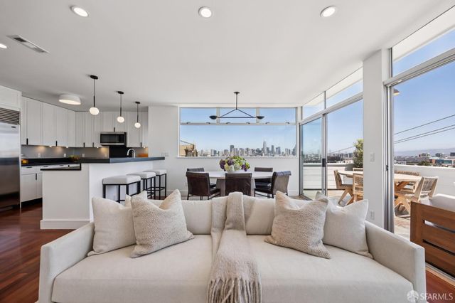 694 De Haro Street B, San Francisco, CA 94107