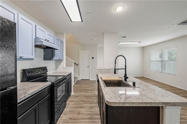 2049 Oakwood Forest Drive, Bryan, TX 77803