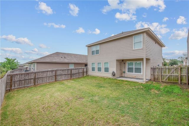 2049 Oakwood Forest Drive, Bryan, TX 77803