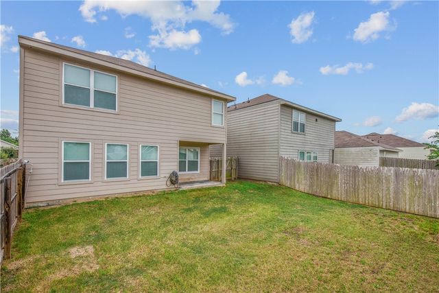 2049 Oakwood Forest Drive, Bryan, TX 77803