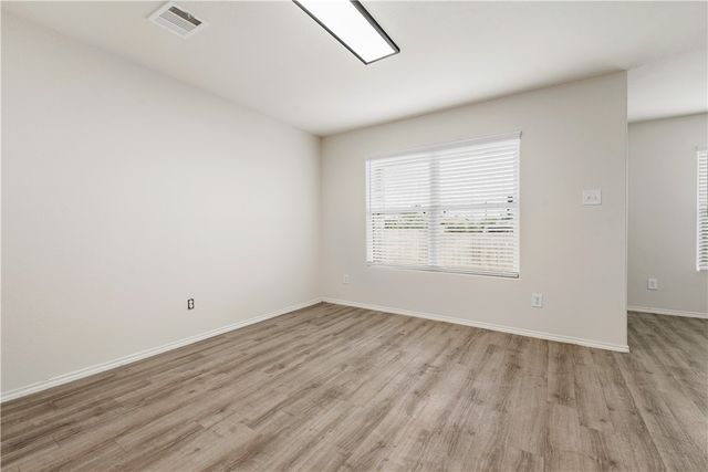 2049 Oakwood Forest Drive, Bryan, TX 77803