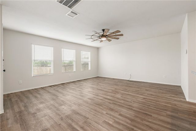 2049 Oakwood Forest Drive, Bryan, TX 77803