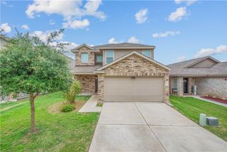 2049 Oakwood Forest Drive, Bryan, TX 77803